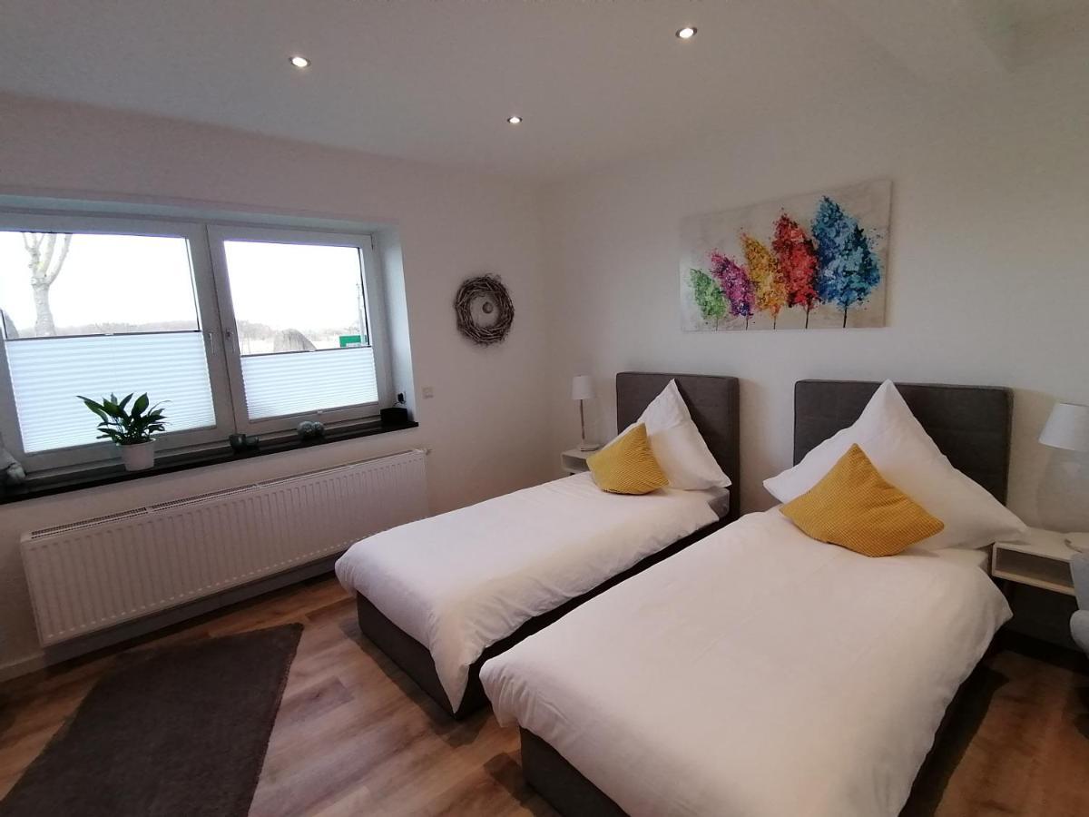Gaestezimmer Bergerhof - Ankommen Und Wohlfuehlen Neuss Buitenkant foto
