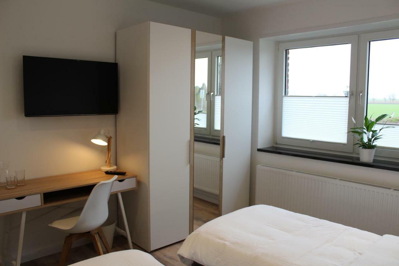 Gaestezimmer Bergerhof - Ankommen Und Wohlfuehlen Neuss Buitenkant foto